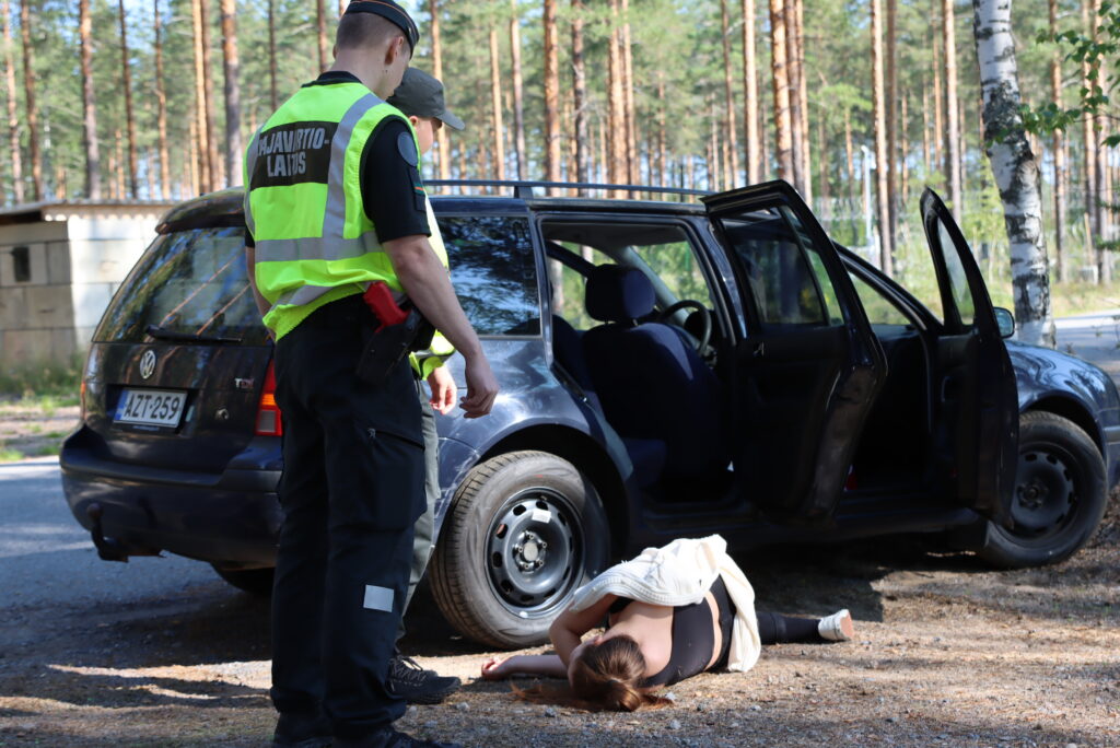 A field exercise on crime prevention at the Border and Coast Guard Academy (Finland)